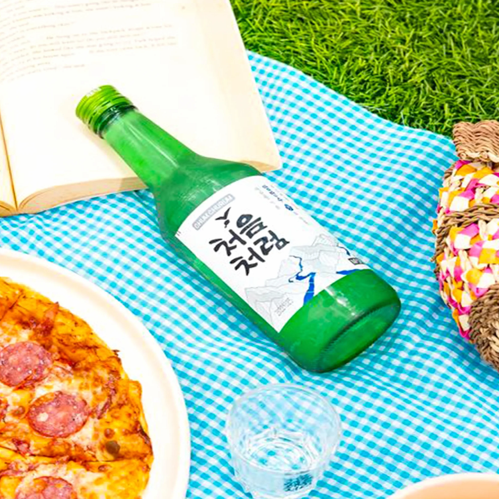 YIJIA | Vino Soju Coreano Sabor Melocotón + Original 350ml (Alc.16.5%) - El soju es una bebida muy popular en Corea - Pack de 2 uds