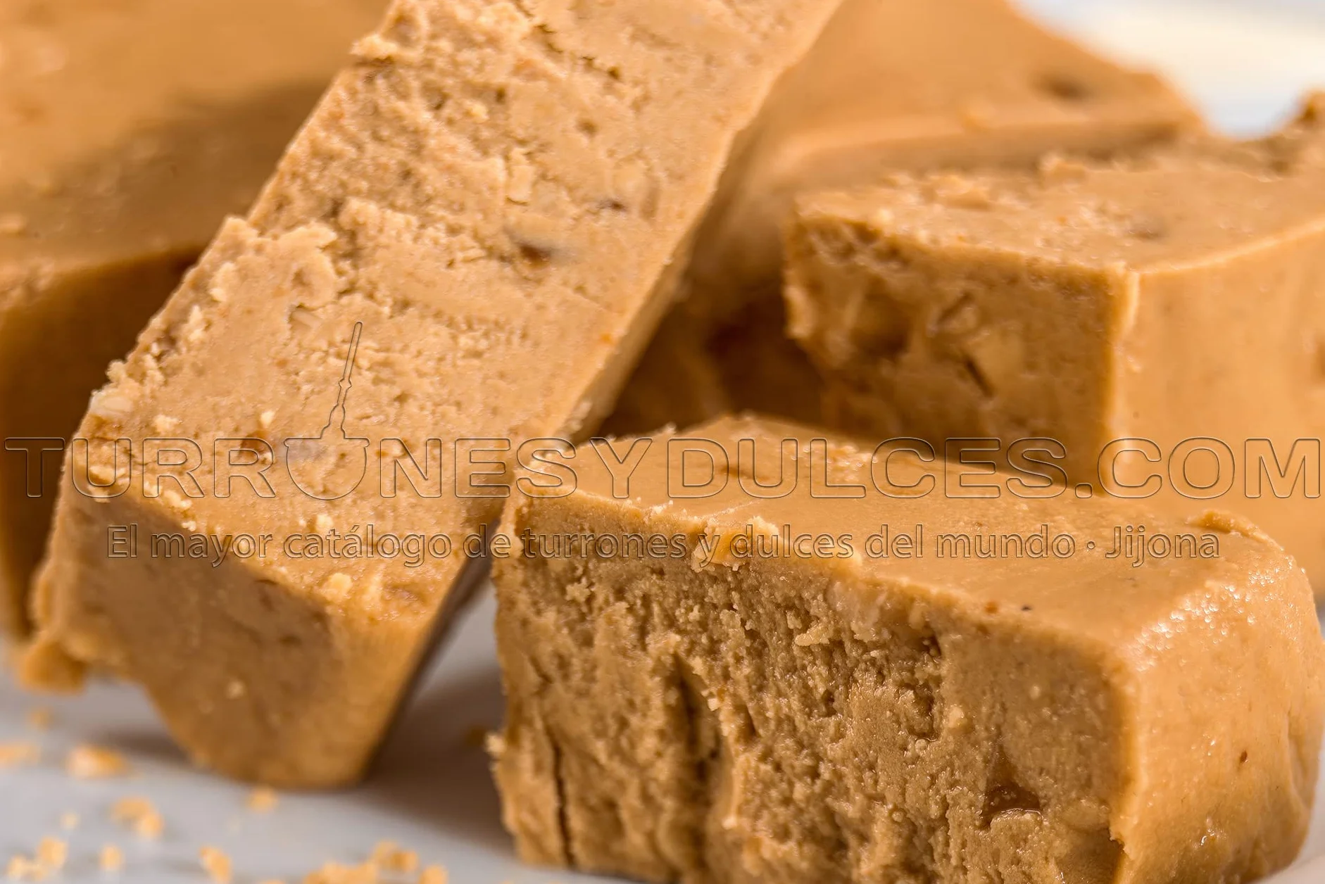 Turrón Artesano de Jijona 74% almendra marcona NACIONAL 500 gramos Edición Gourmet papel Oro