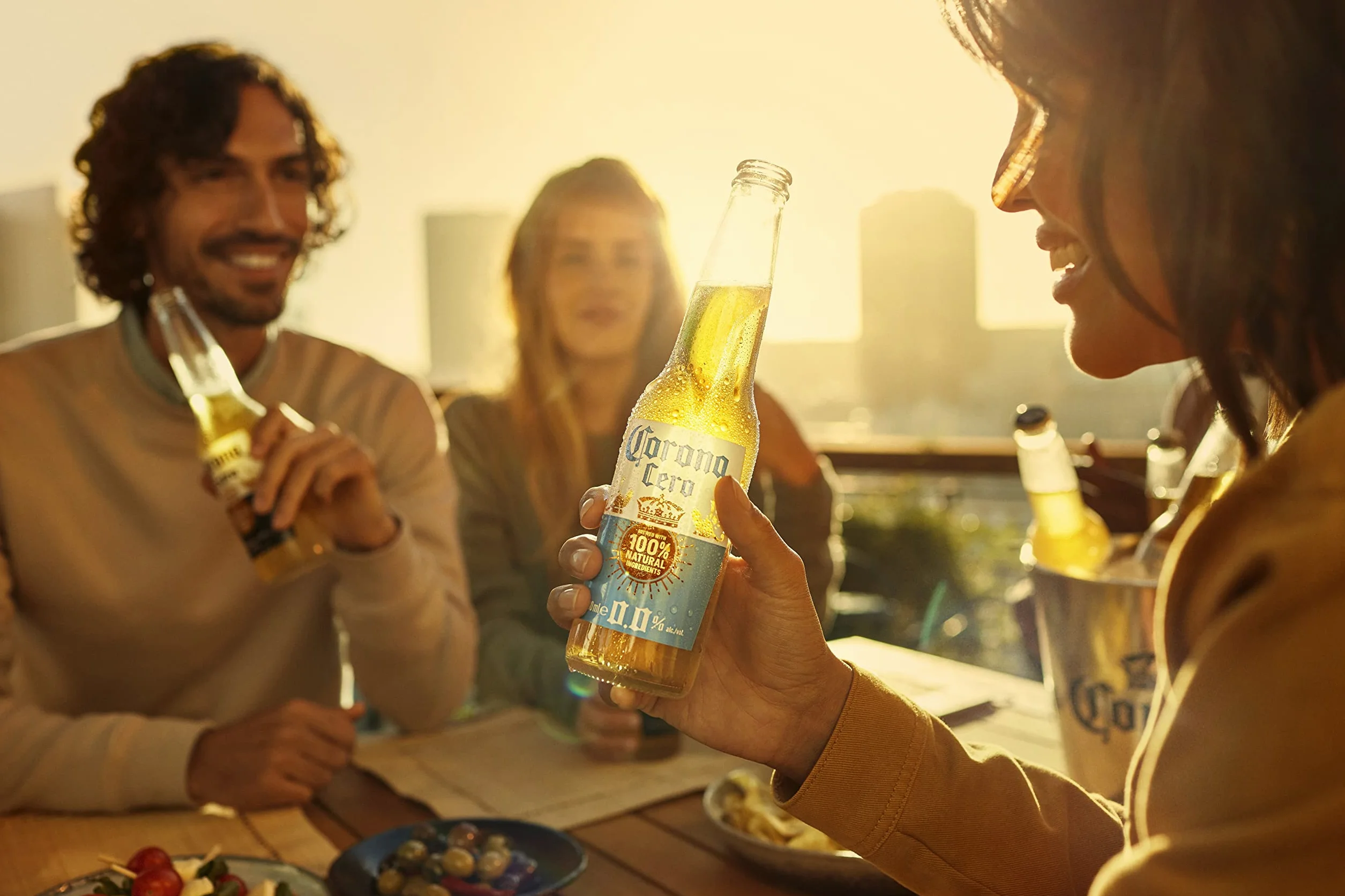 Corona Cero 24 botellas 33 cl Cerveza 0.0% Alcohol Ingredientes Naturales